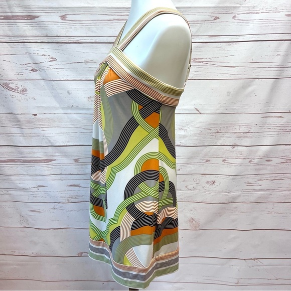 BCBG MaxAzria Abstract Retro Mod Front Halter Cocktail Dress - Picture 5 of 11